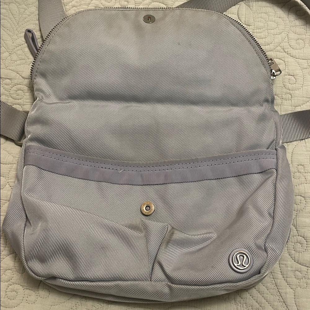 Lululemon Festival Bag II *5L - Berry Mist - Picture 5 of 8